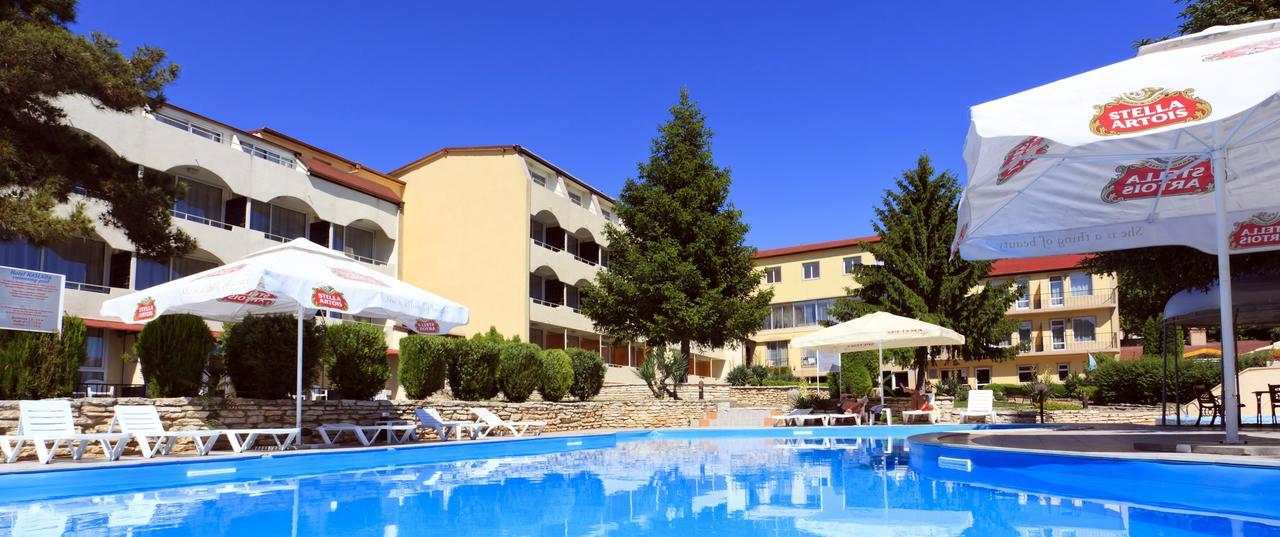 Hotel Naslada Baltjik Exteriör bild